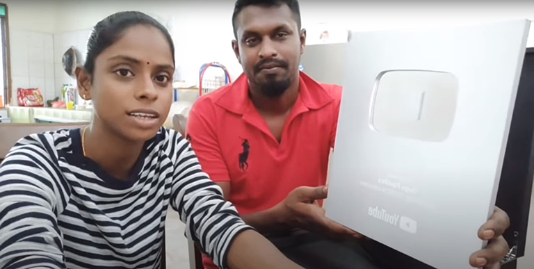 Unboxing Sliver Play Button