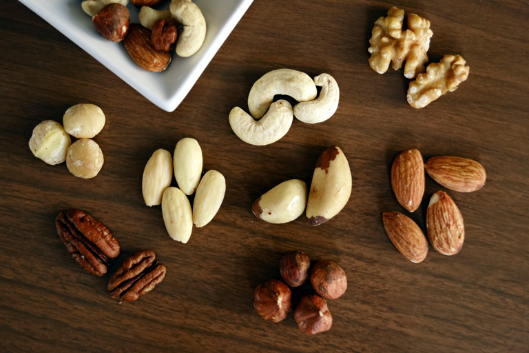 Mitos-Makan kacang semasa kehamilan akan menyebabkan anak akan alah kepada kacang
