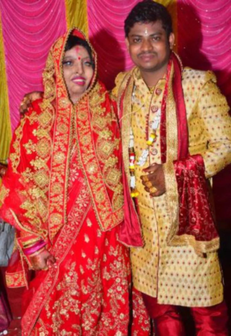 Pramodini Roul berkahwin dengan Saroj