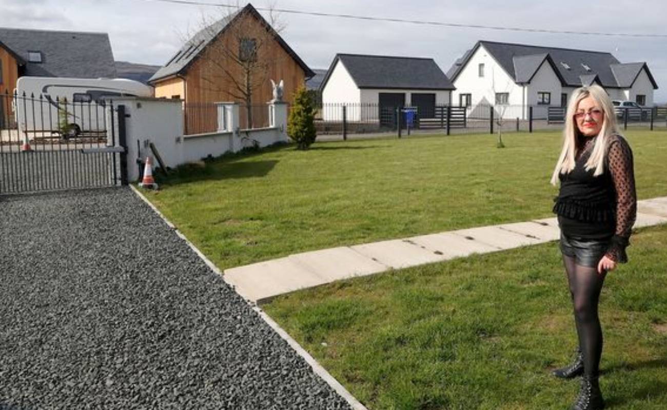 Nekad Jual Kediaman Idaman Kerana ‘Sakit Mata’ Lihat Jiran Di Bilik Mandi