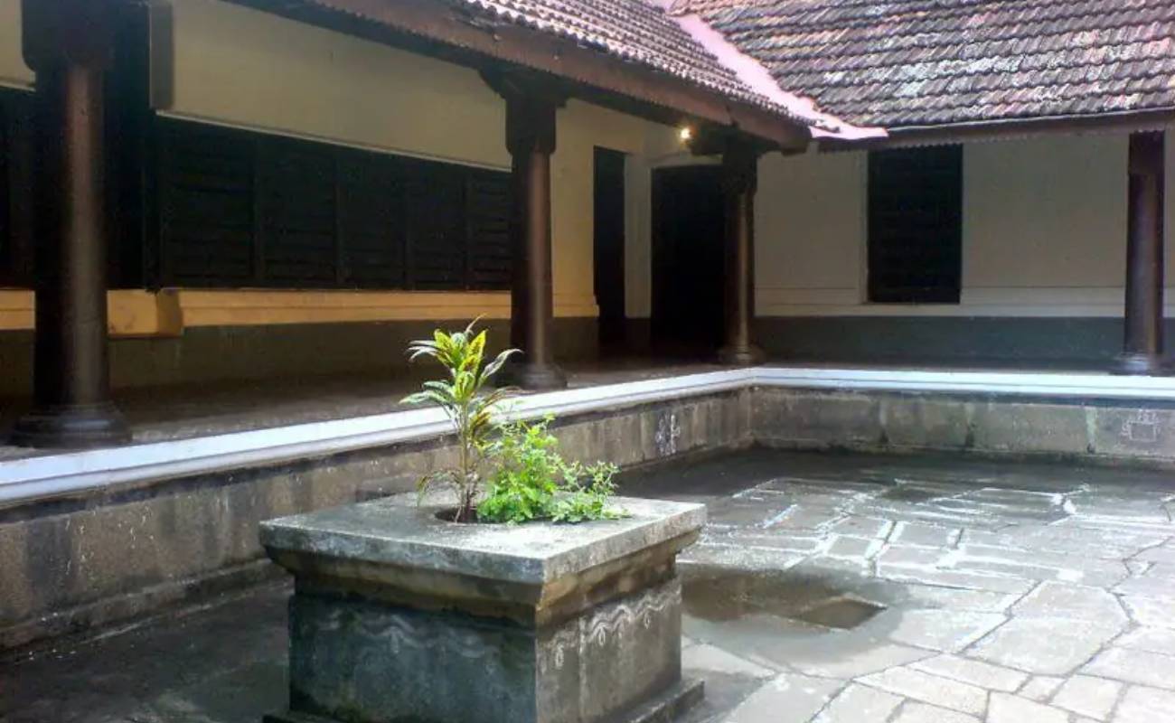 Wanita, Sajitha Disangka Hilang 11 Tahun Lalu, Ditemui Tinggal Bersama Kekasih 500 Meter Dari Rumah Ibu Bapa