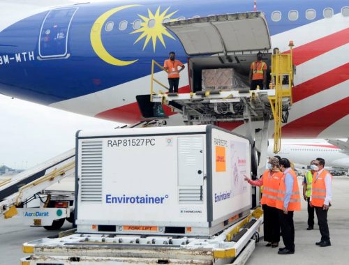 200,000 Vaksin CanSino Untuk Kecemasan Tiba Hari Ini