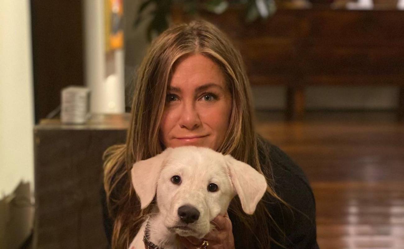 Jennifer Aniston Rela Hilang Kawan Anti Vaksin