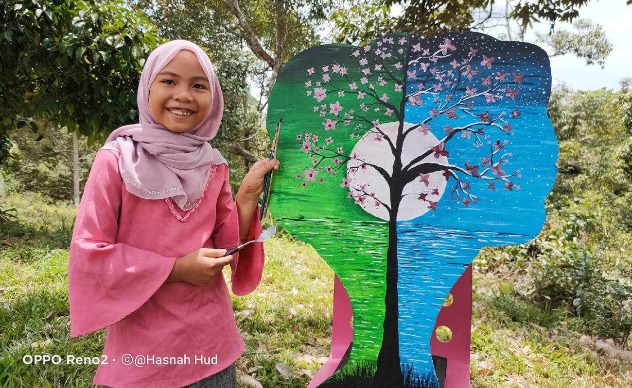 Kanak-Kanak 10 Tahun Giat Jahit Sut PPE, Terima Sumbangan RM25,000