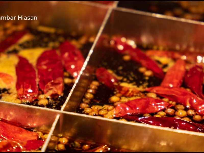 Hentikan Trend Makan Makanan Pedas Melampau, Bahaya Untuk Kesihatan!