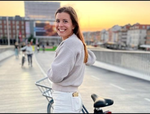 Wanita Berjaya Miliki Sebuah Rumah Dengan Hanya Satu Pin!