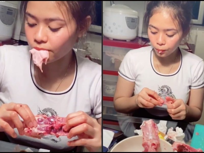 Ratah Ayam Mentah Macam Makan Ayam Goreng, Netizen Loya Tekak Tengok!