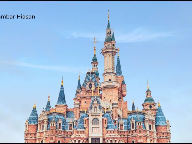 Angan-Angan Boleh Jadi Kenyataan! Disneyland Buka Peluang Untuk Korang Jadi Penduduk Tetap