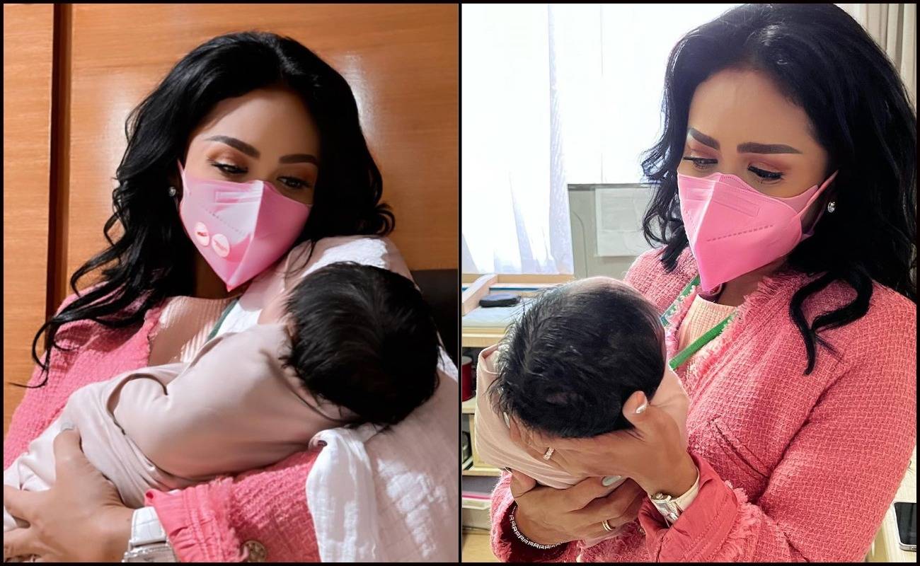 Krisdayanti Kini Bergelar Nenek, Timang Cucu Pertama