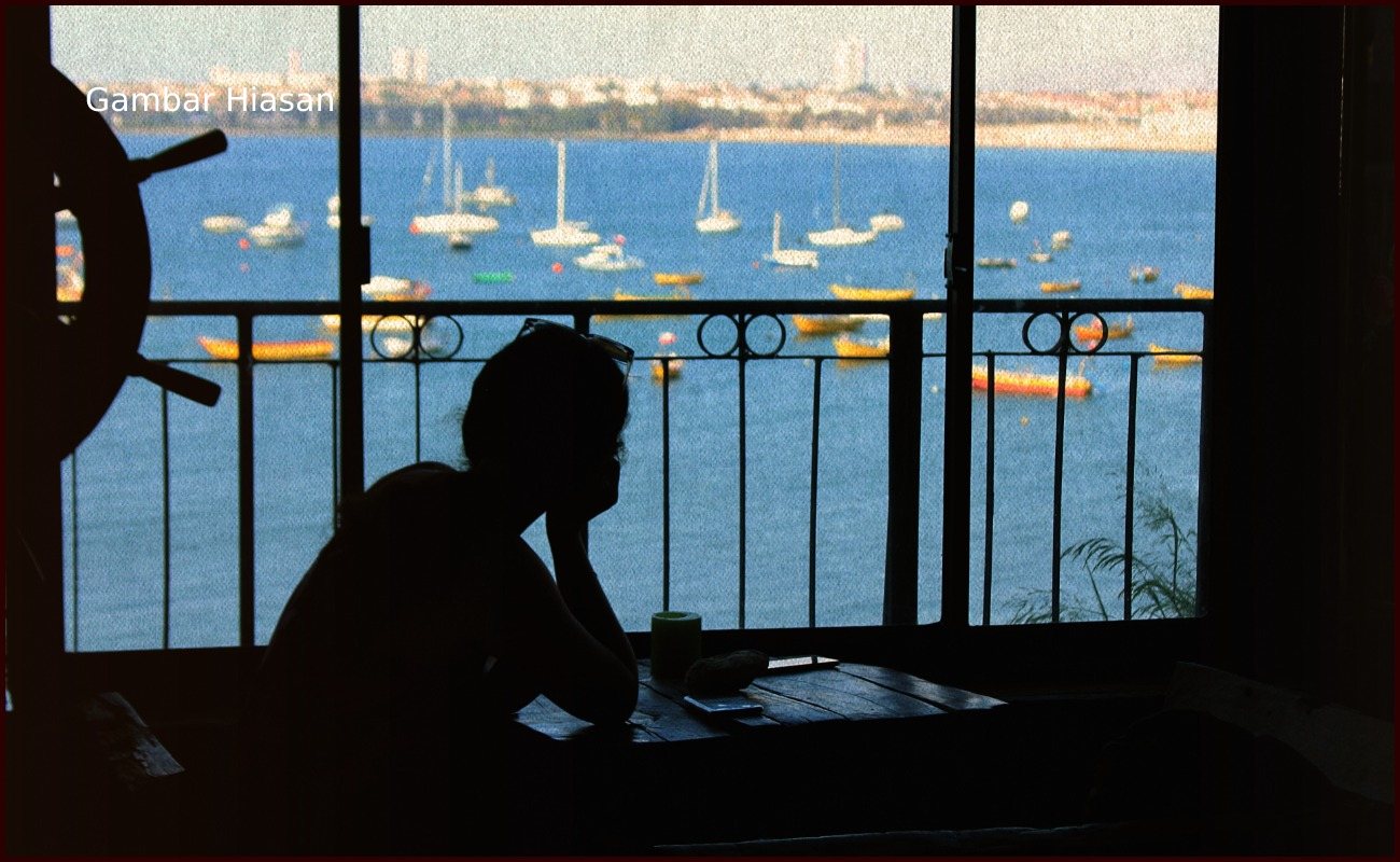 Tak Senang Duduk Dibuatnya! Wanita Kena Gangguan Seksual Ketika Makan Di Restoran