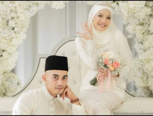 Isteri Positif Covid-19, Pengantin Lelaki Bersanding Dengan Komputer Riba