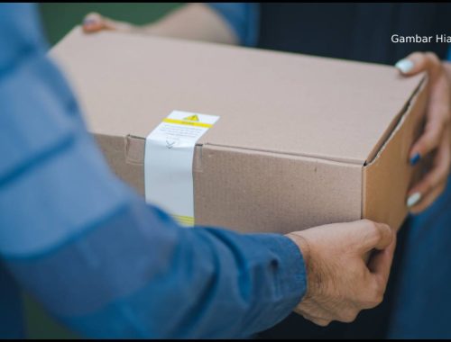 Wanita Mengamuk Pelanggan Pilih Kaedah Bayaran COD Tapi Mengelak Bayar Dan Pulangkan Kembali Barang!